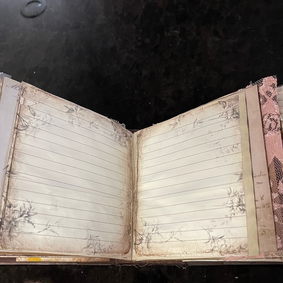 SOLD Junk journal SOLD - Picture 8 of 14